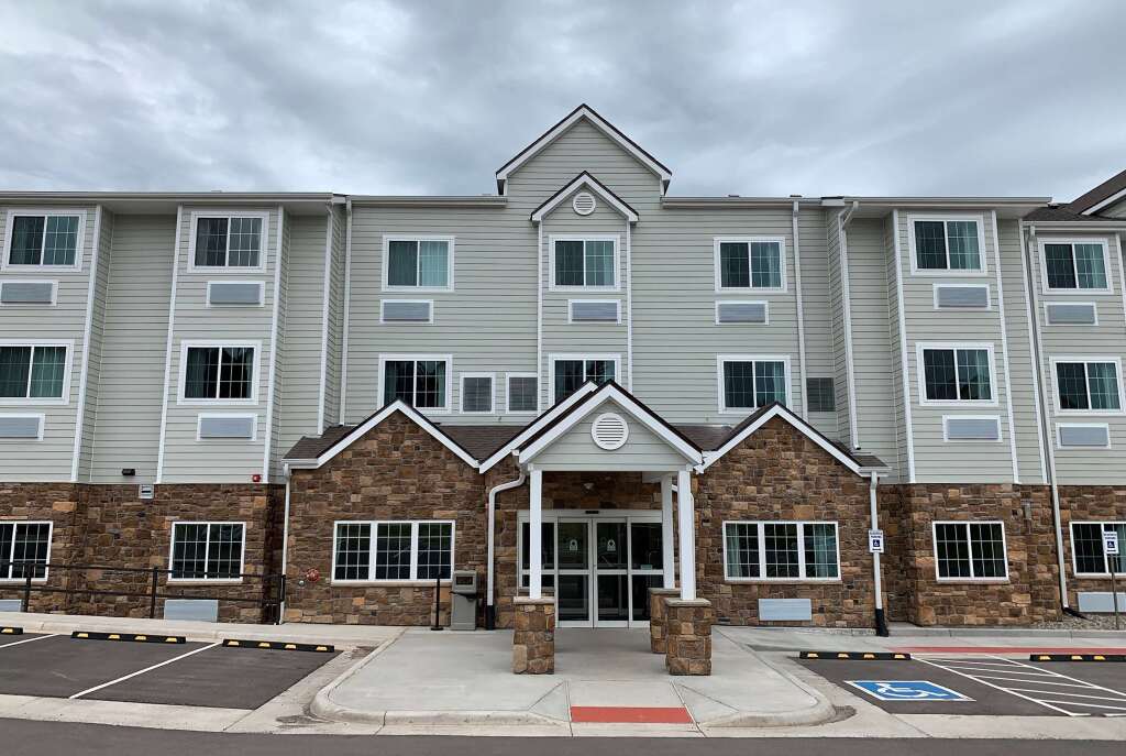 Microtel Inn & Suites by Wyndham Woodland Park