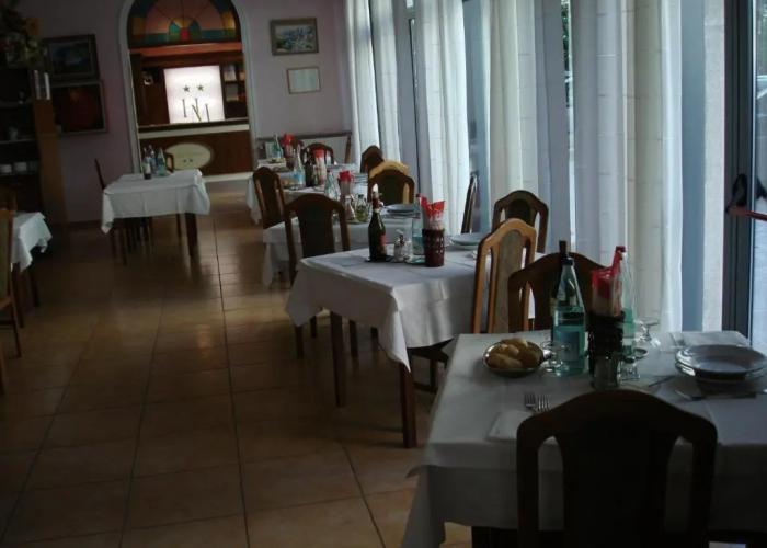 Hotel Mignon