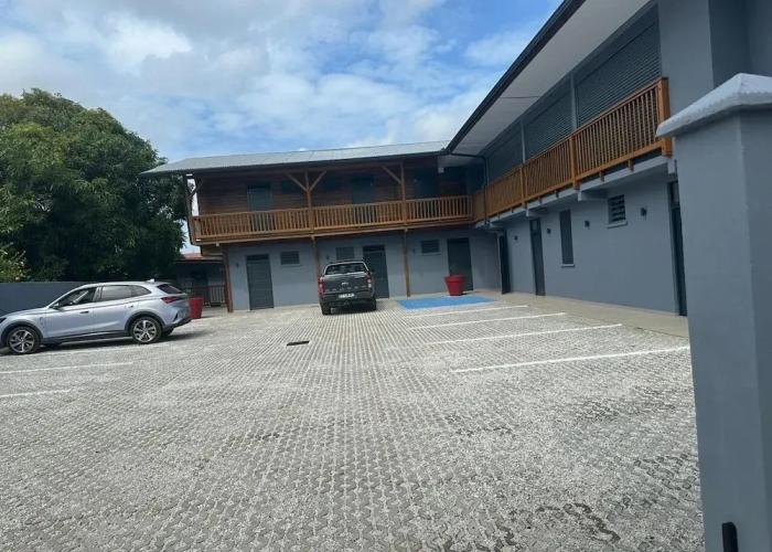 Hostel Toucan Rés Francis avec Piscine