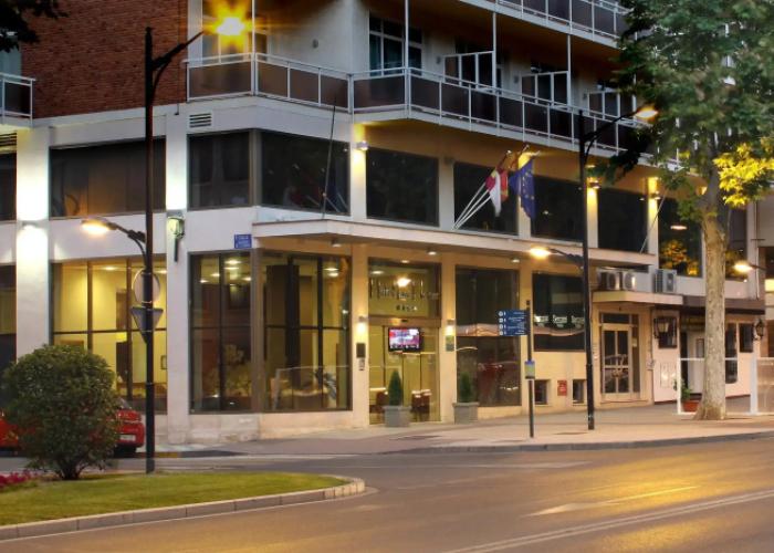 Hotel Sercotel Los Llanos
