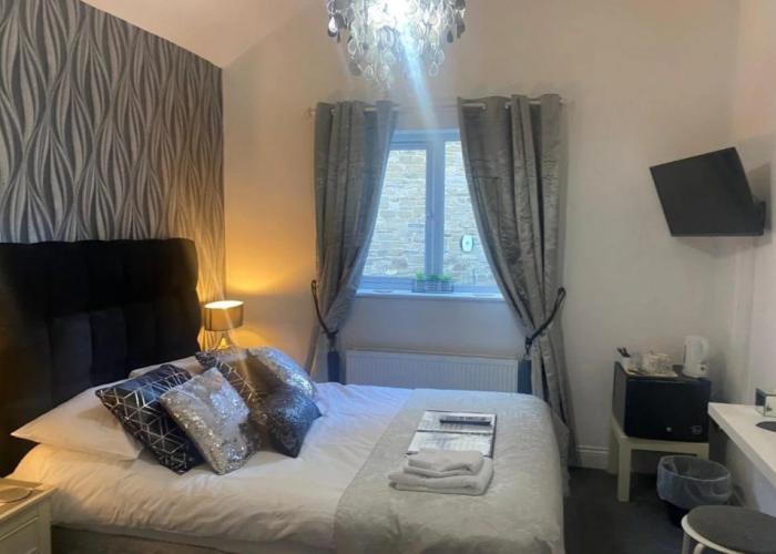 Castle Gate Guest House