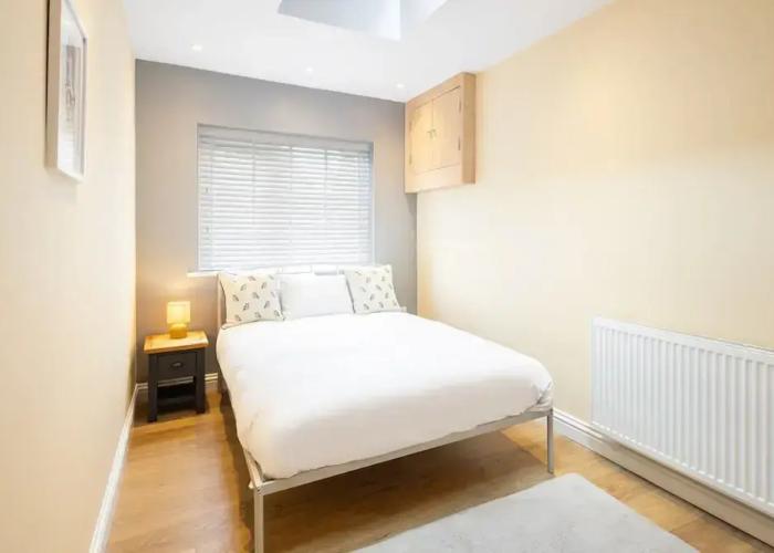 Host Stay Newton House