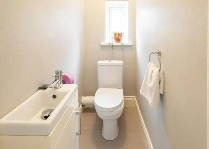 Host Stay Newton House