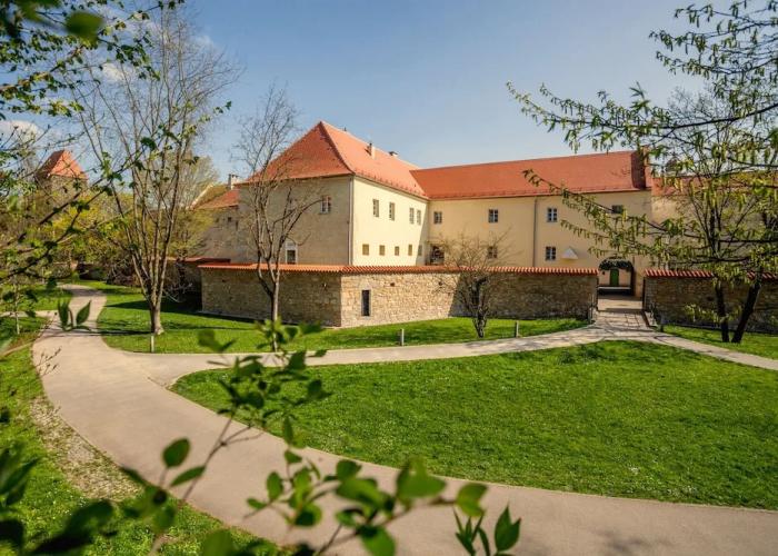 Hotel Fronfeste