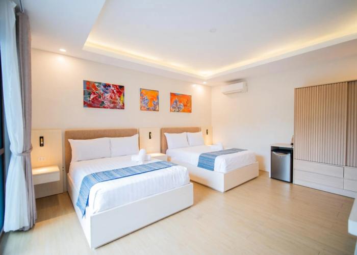 KLM Condotel