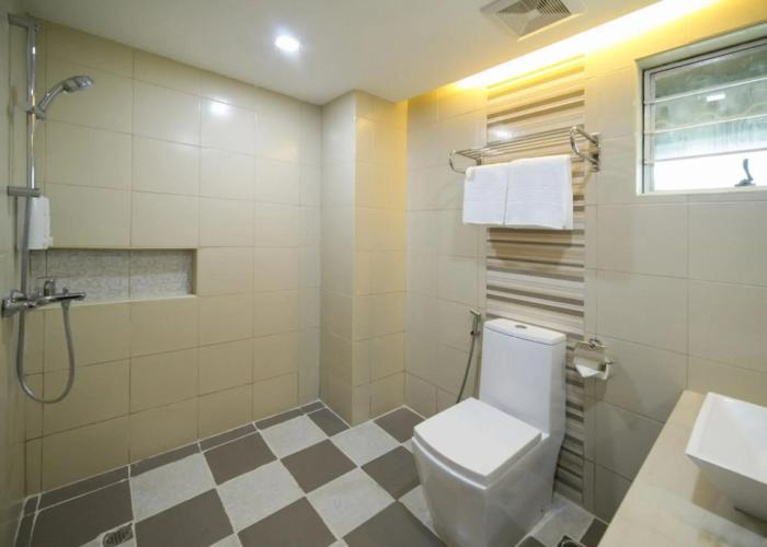 950 Condotel