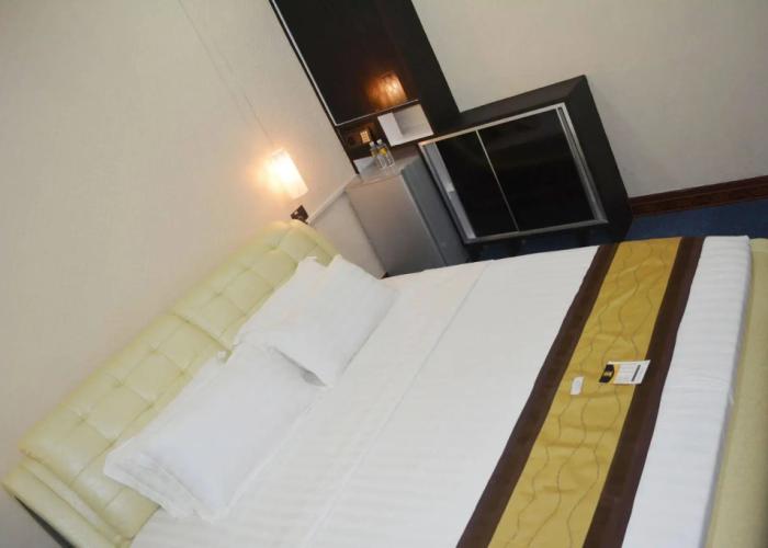 999 Hotel