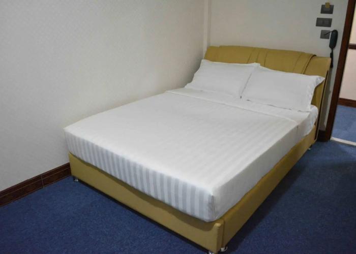 999 Hotel