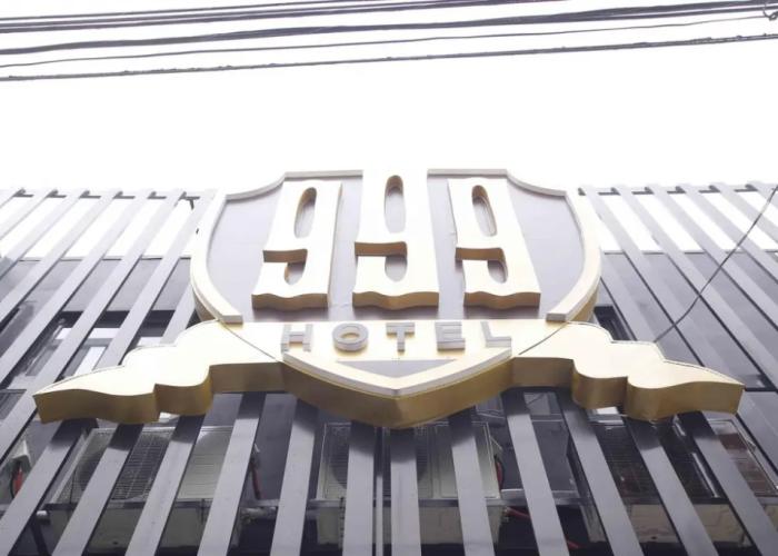 999 Hotel