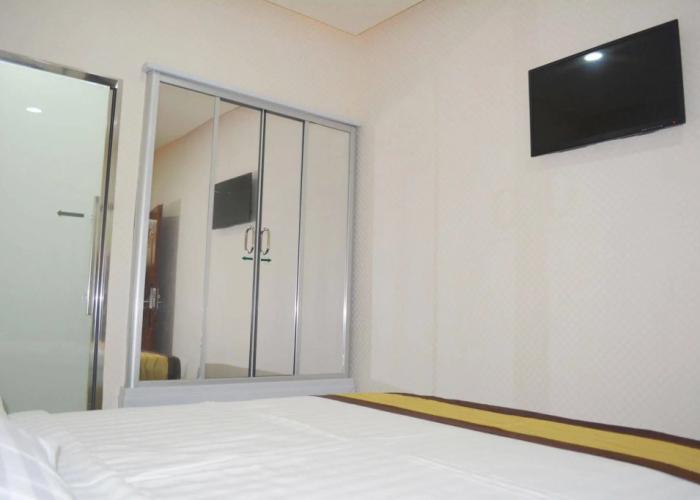 999 Hotel