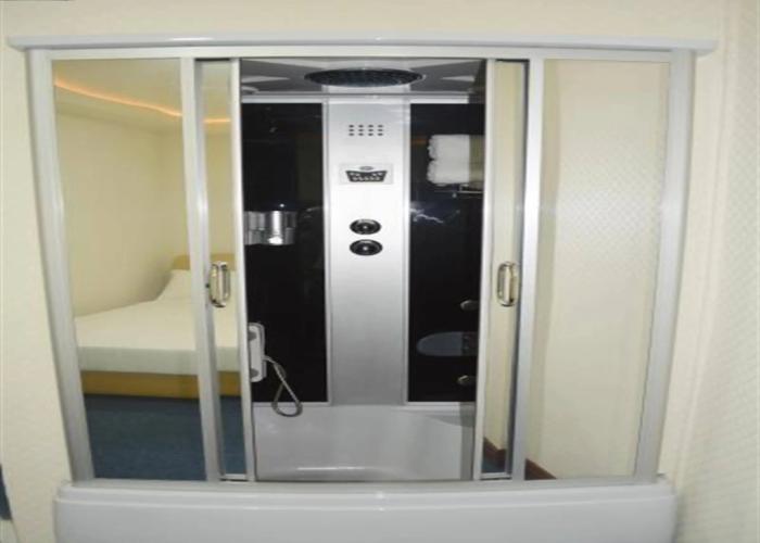 999 Hotel