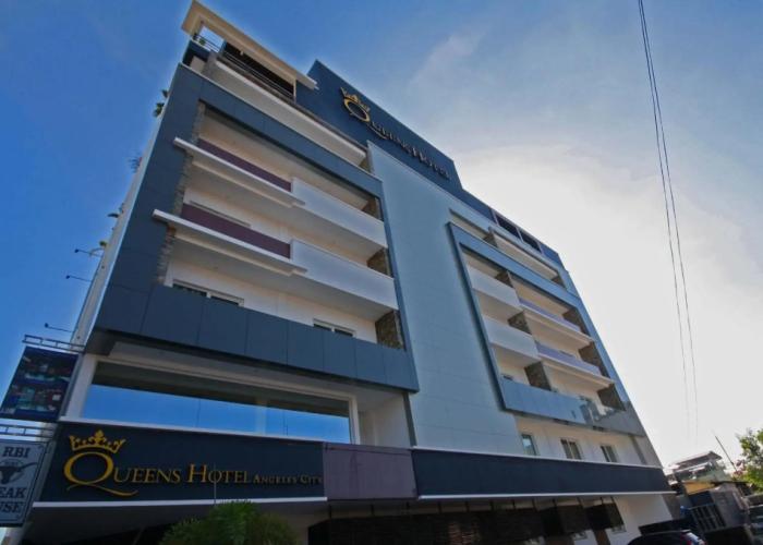 Queens Hotel