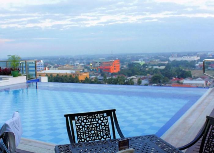 Central Park Tower Resort
