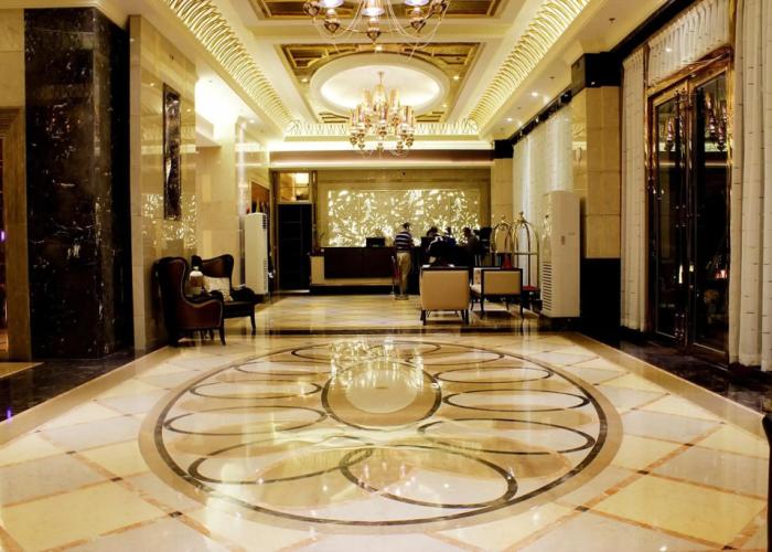 Central Park Tower Resort
