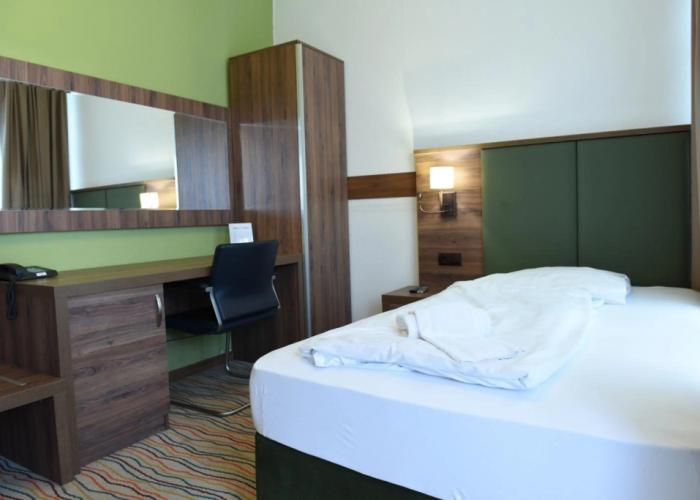 Hotel Olive Inn