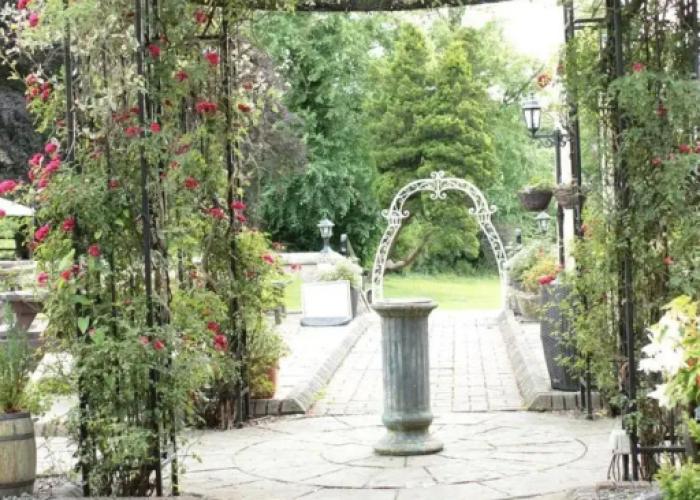 Bentley Brook Inn
