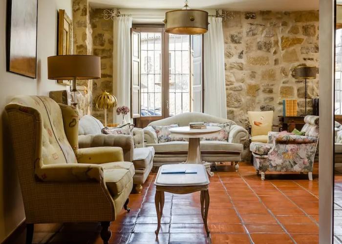 Hotel  YIT La Casona del Arco