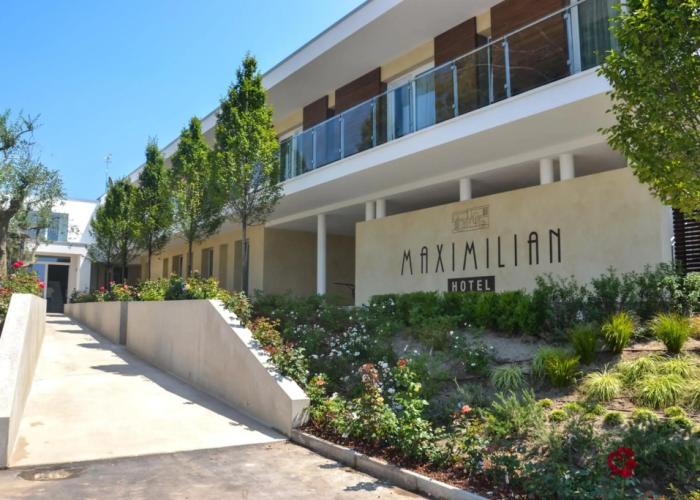 Hotel Maximilian