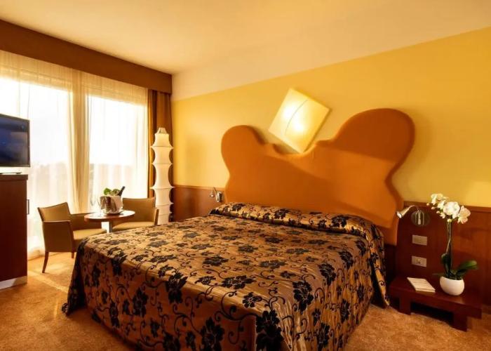 Color Hotel Style, Design & Gourmet
