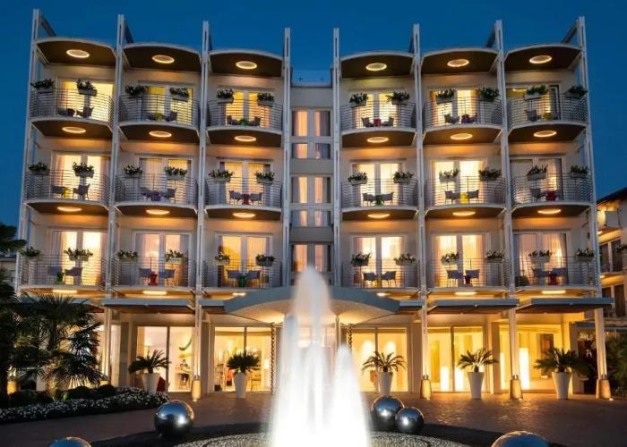 Color Hotel Style, Design & Gourmet