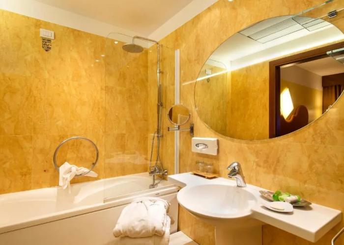 Color Hotel Style, Design & Gourmet
