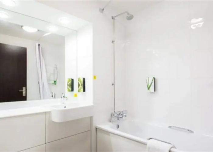 Premier Inn Cambridge City East hotel
