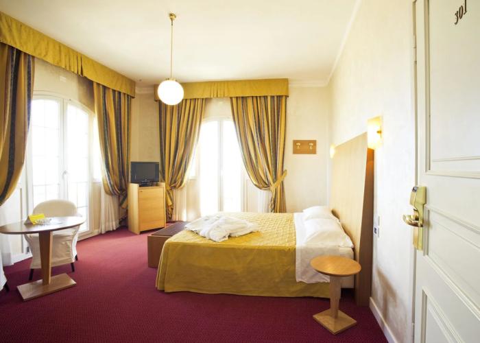 Grand Hotel