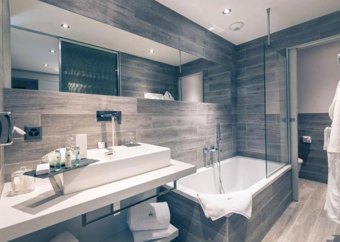 Le White