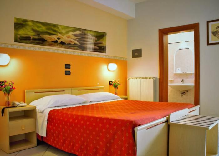 Hotel Monica