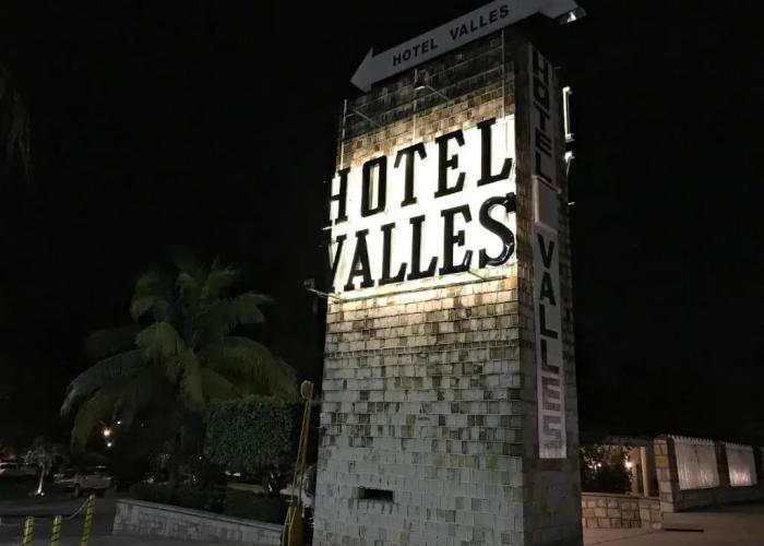 Hotel Valles