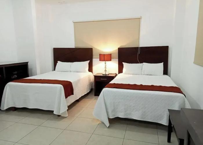 Hotel Plaza Elite