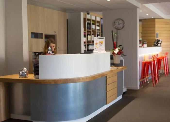 Brit Hotel Toulouse Colomiers - L'Esplanade