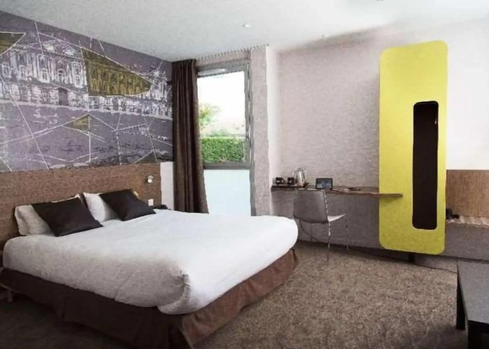 Brit Hotel Toulouse Colomiers - L'Esplanade