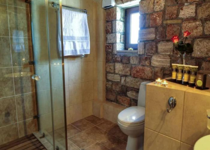 ENALIO Suites