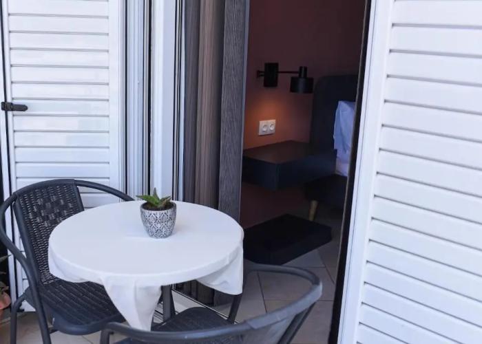 Vasilios Marinos Rooms