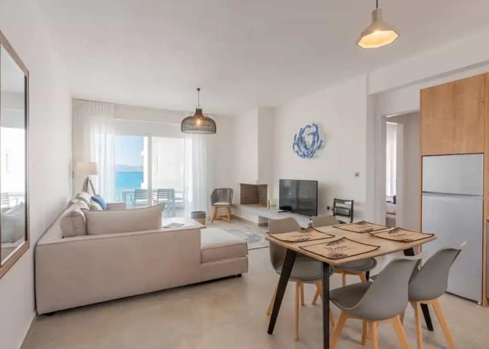 Costa Vasia Suites & Apartments