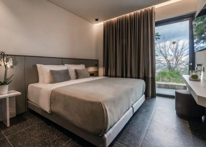 ACRO Upscale Residences