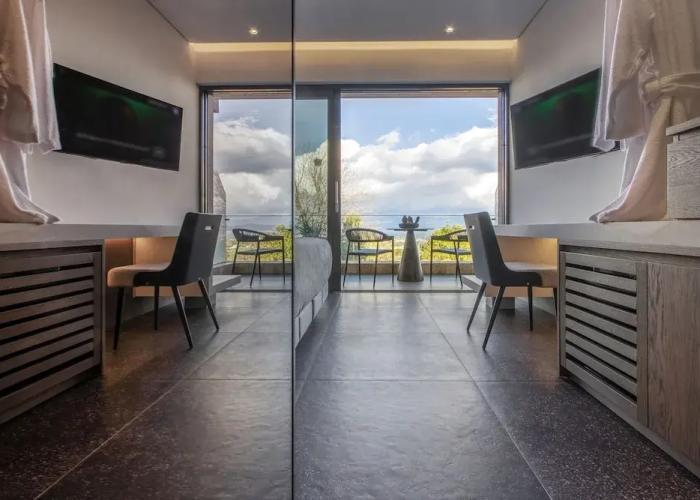 ACRO Upscale Residences