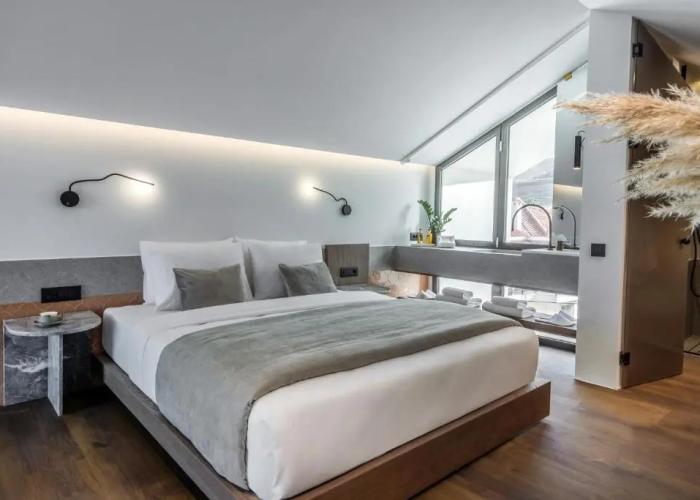 ACRO Upscale Residences