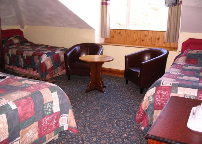 Marine Hotel