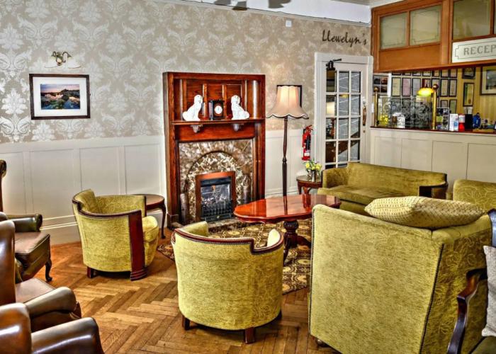 The Lion Hotel