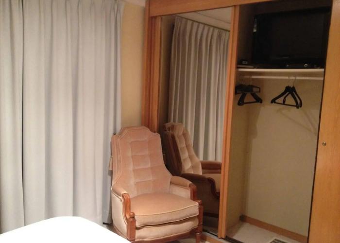 B&B Yaca