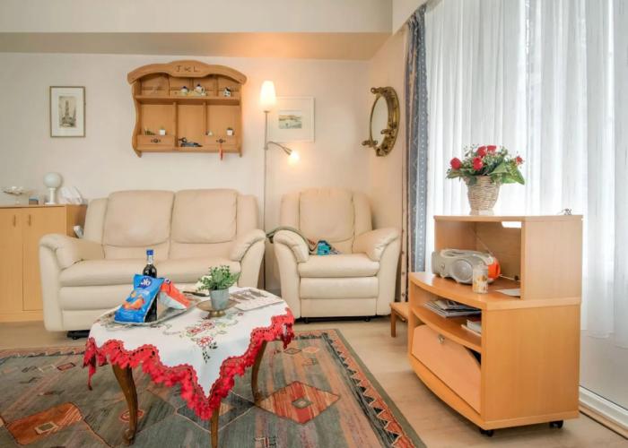 Snug Apartment in Wenduine near Sea