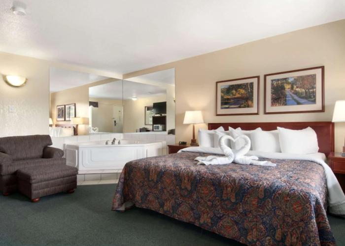 Travelodge by Wyndham Drumheller