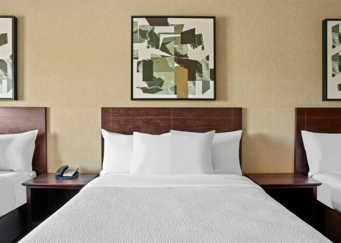 Ramada by Wyndham Drumheller Hotel & Suites