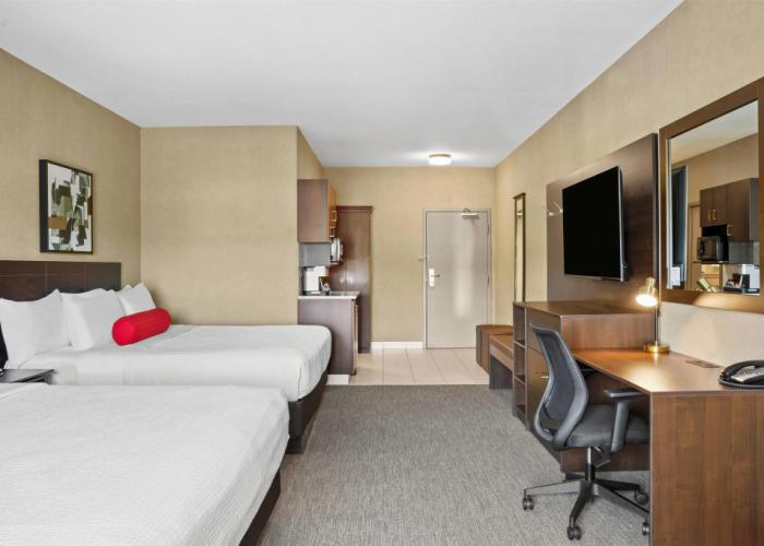 Ramada by Wyndham Drumheller Hotel & Suites