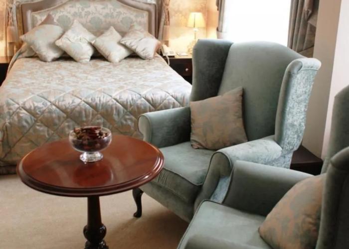 Old Palace Lodge Hotel