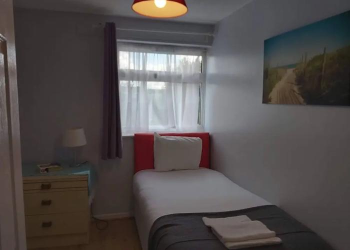 Chelsea House - Huku Kwetu