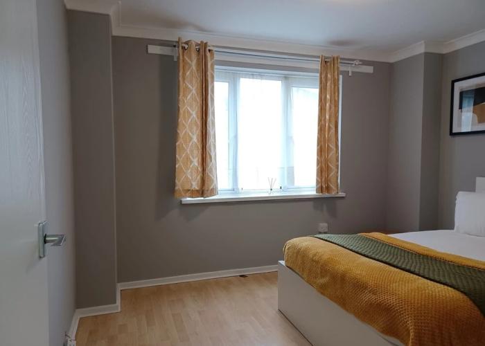 MALTING-GREEN DOOR-One Bedroom Apartment