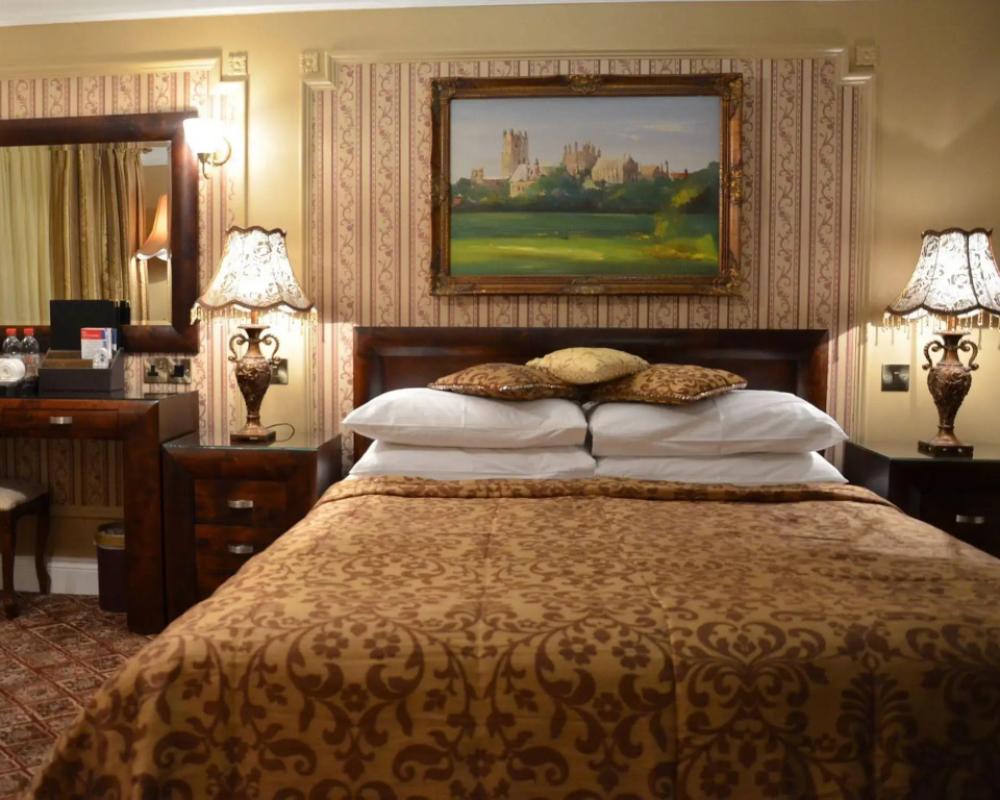 фото Riverside Inn